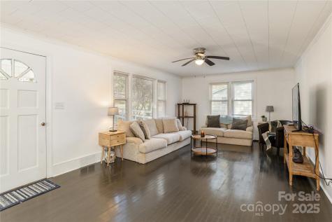 21 Walker Street Extension Columbus NC 28722