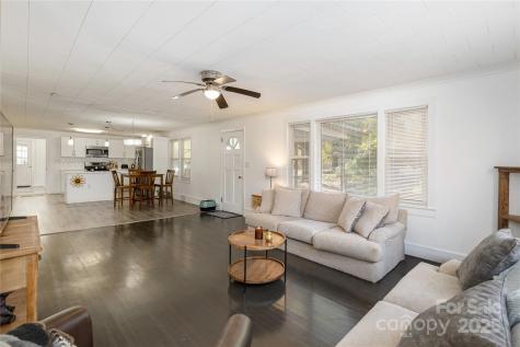 21 Walker Street Extension Columbus NC 28722