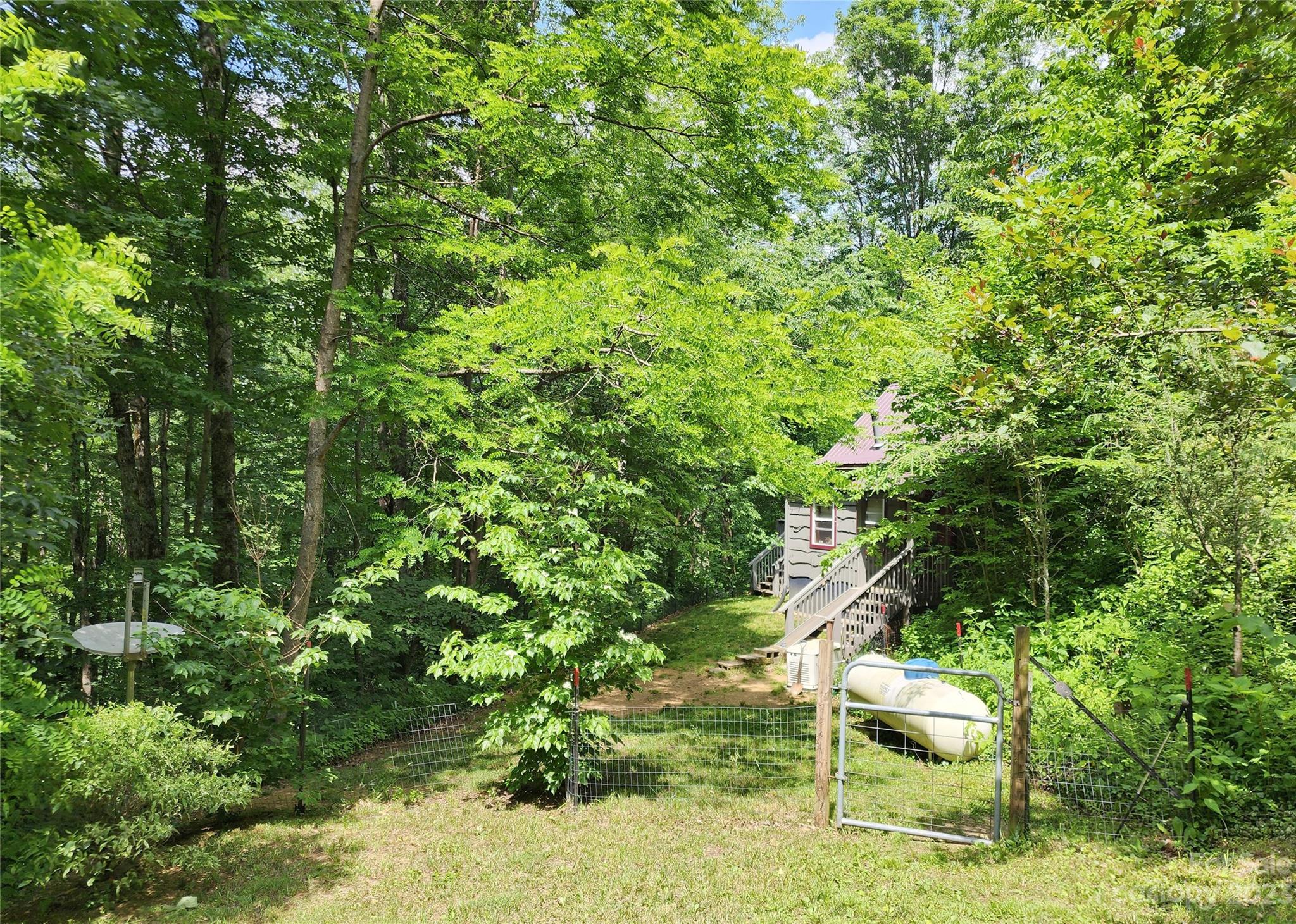 436 Ogles Gap Road Burnsville NC 28714