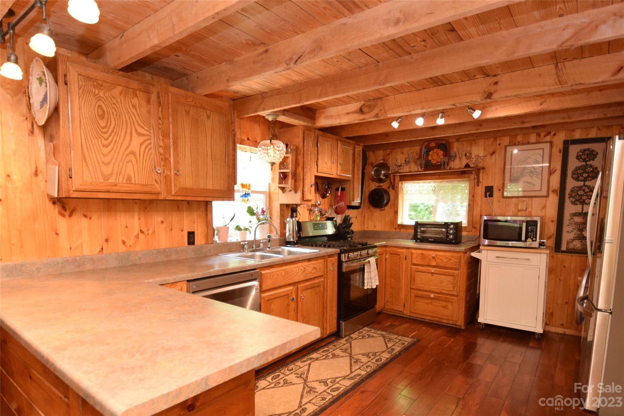 436 Ogles Gap Road Burnsville NC 28714