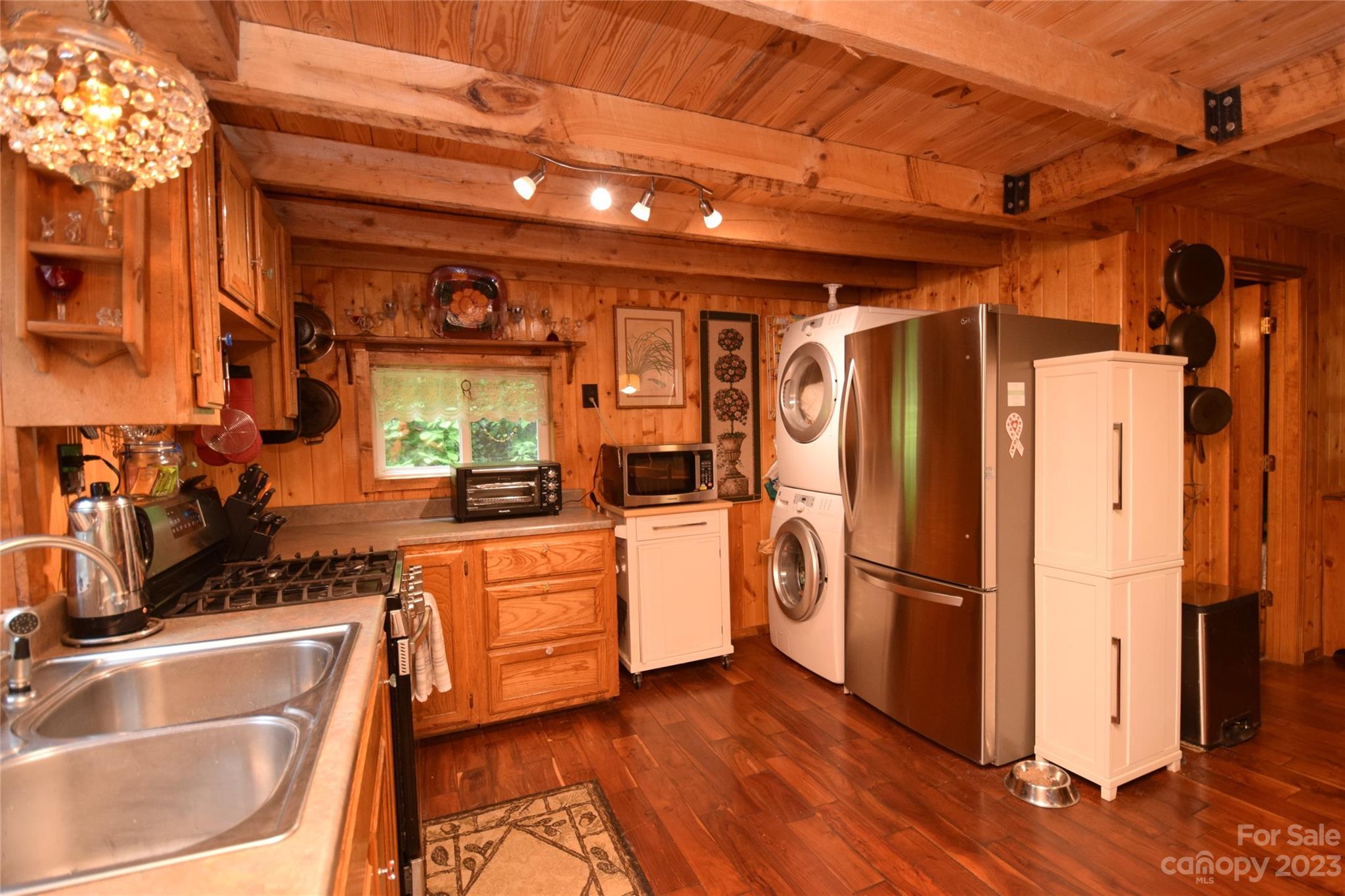436 Ogles Gap Road Burnsville NC 28714