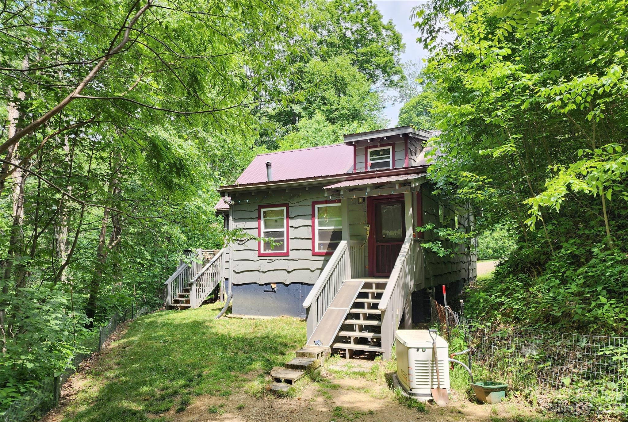 436 Ogles Gap Road Burnsville NC 28714