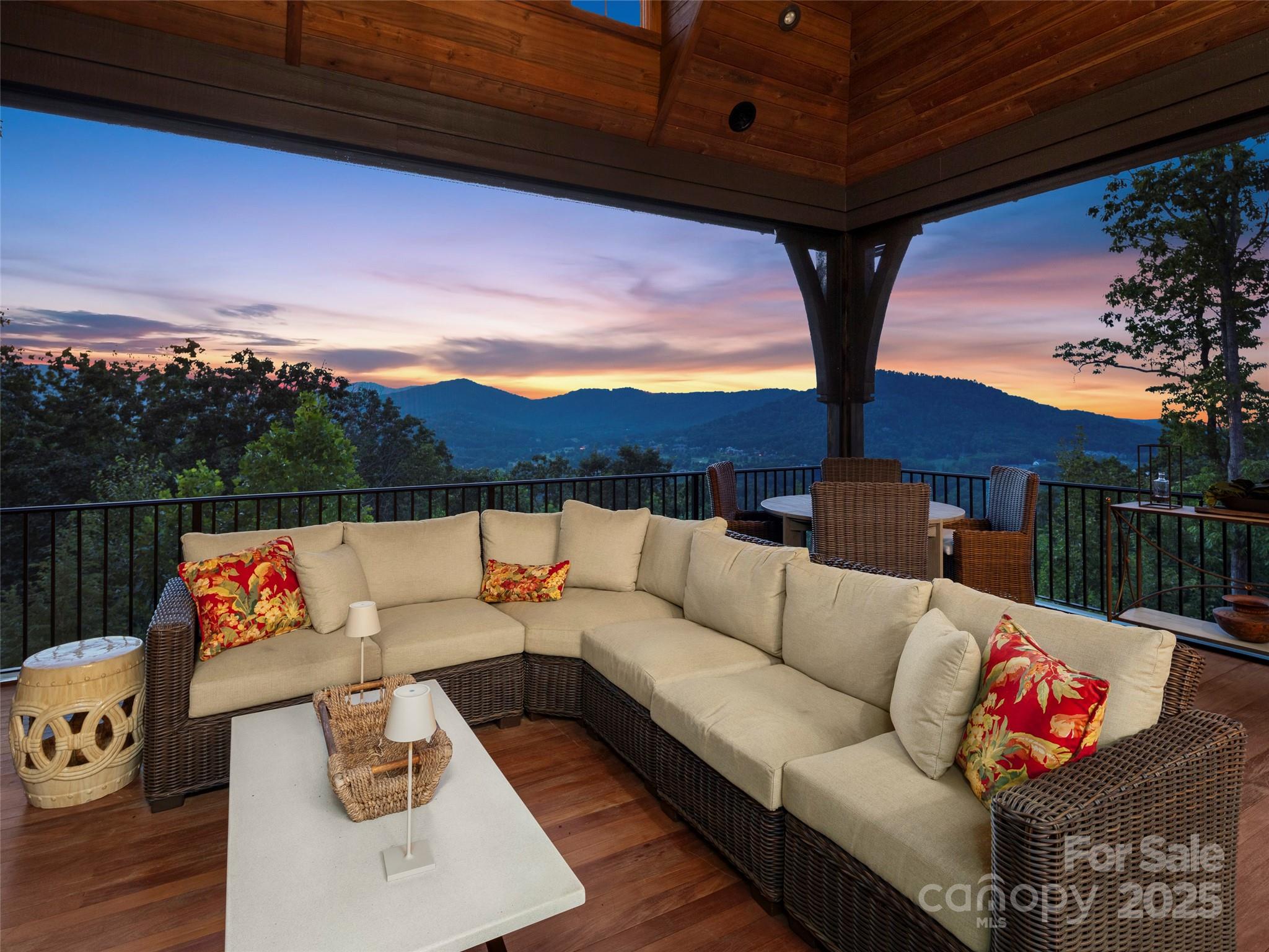 10 Split Rock Trail Arden NC 28704