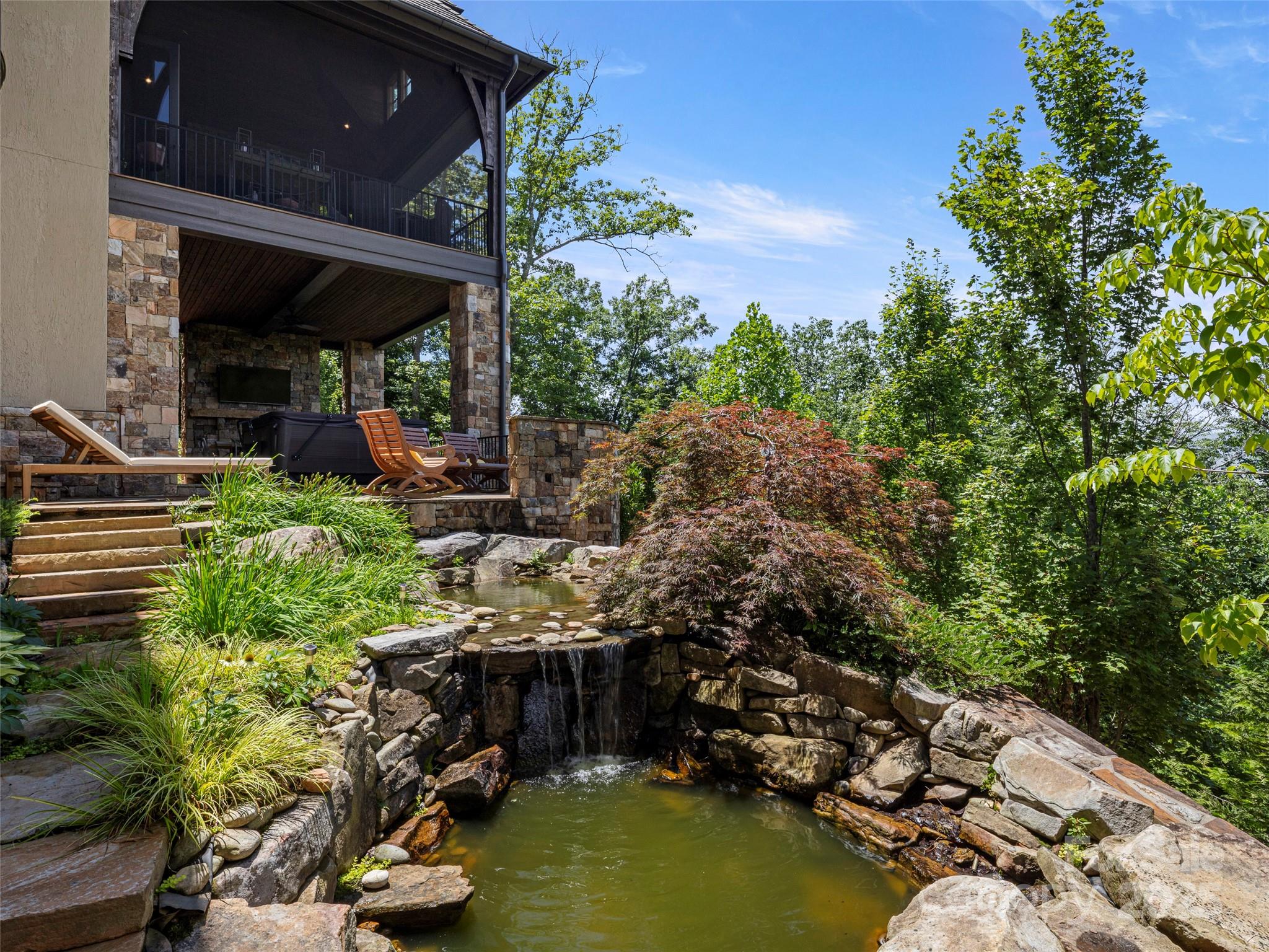 10 Split Rock Trail Arden NC 28704