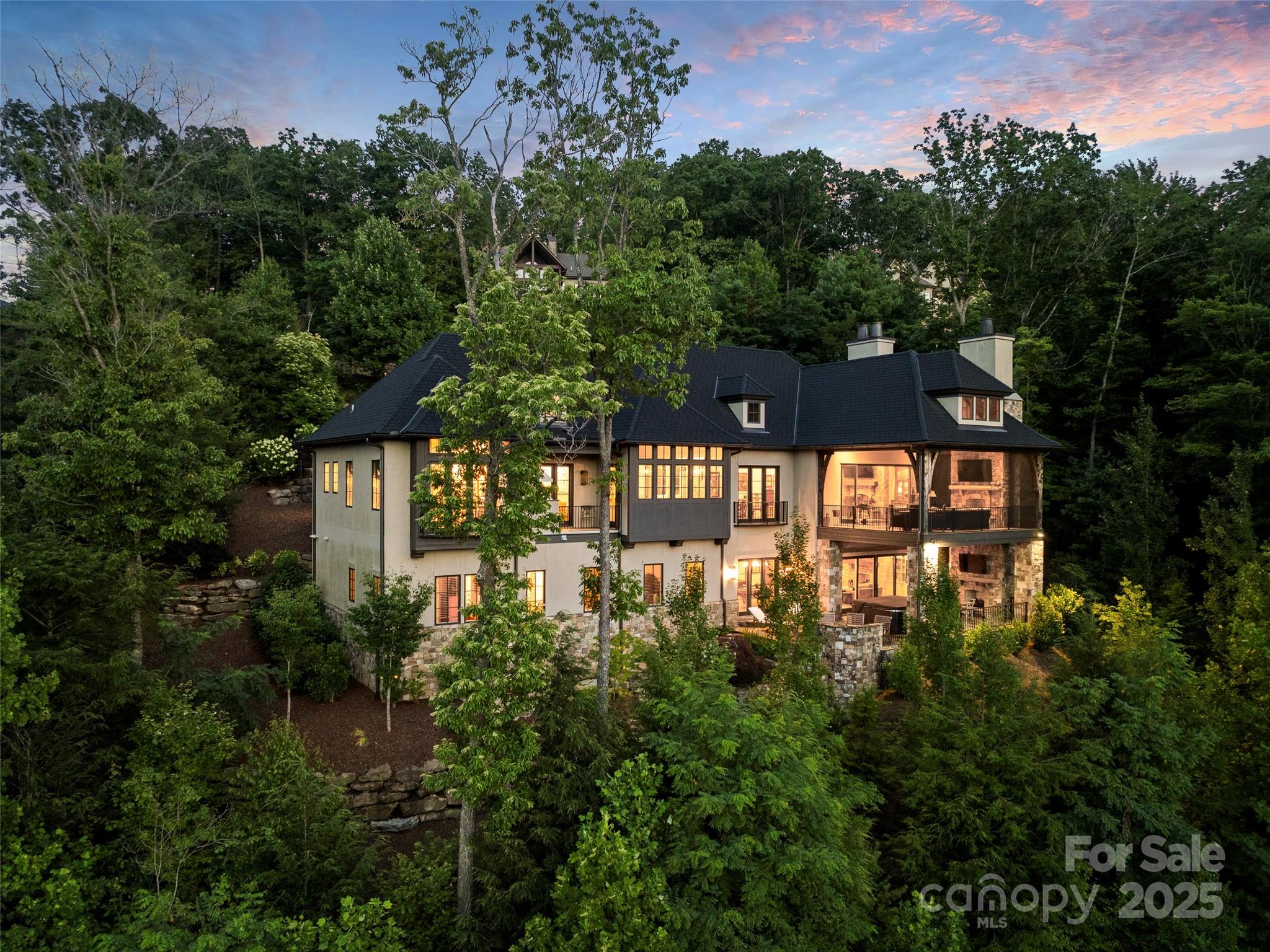 10 Split Rock Trail Arden NC 28704