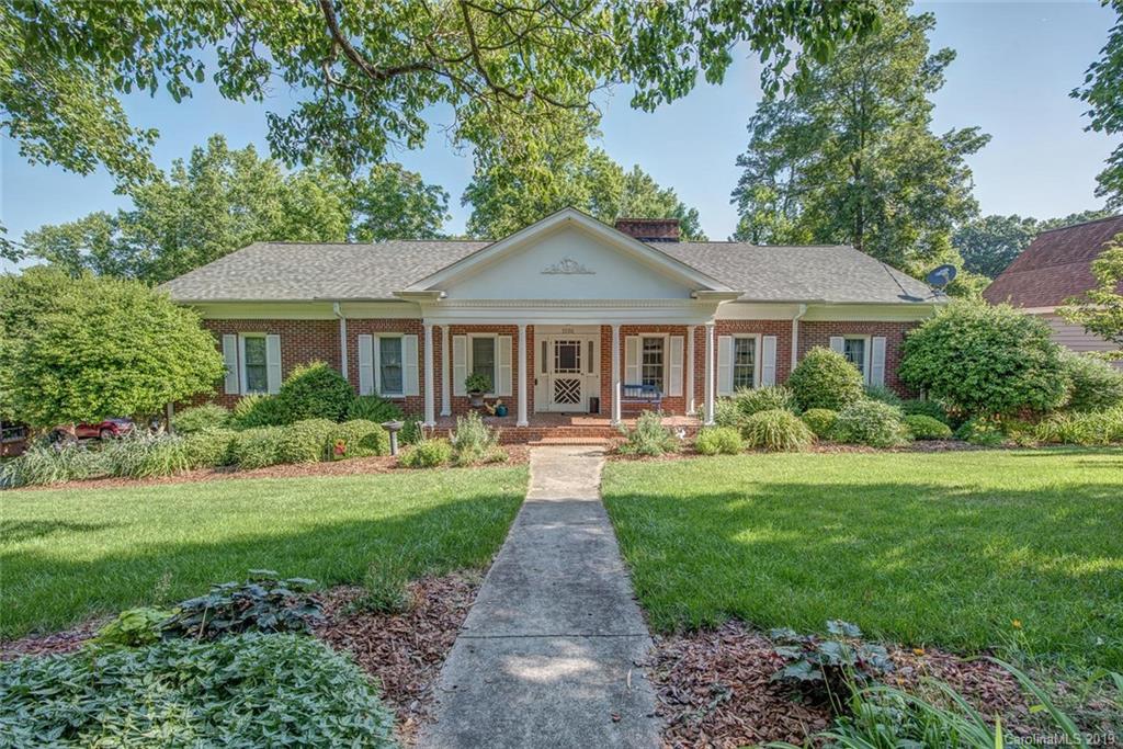 1516 Edinburg Drive Gastonia NC 28054