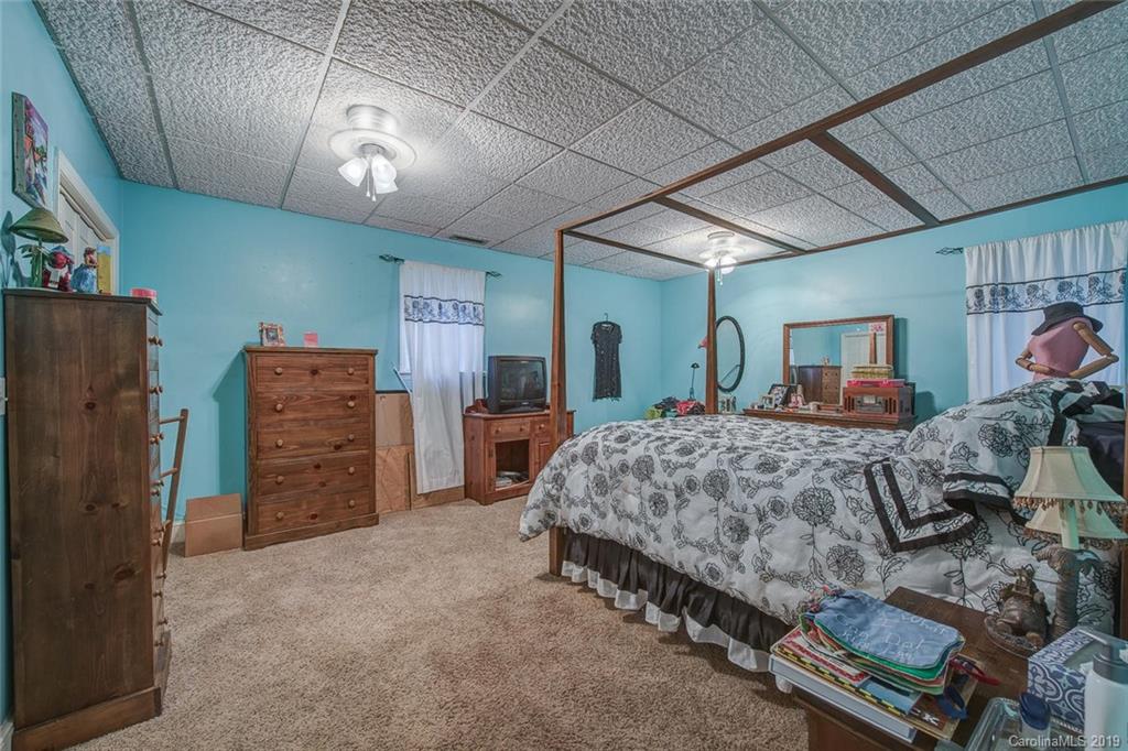1516 Edinburg Drive Gastonia NC 28054