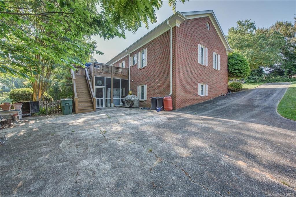 1516 Edinburg Drive Gastonia NC 28054