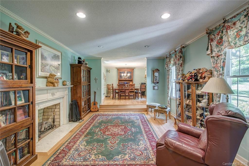 1516 Edinburg Drive Gastonia NC 28054