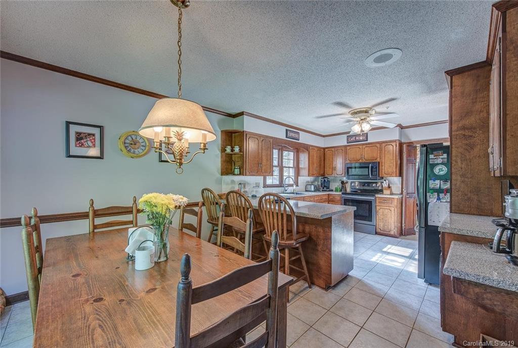 1516 Edinburg Drive Gastonia NC 28054