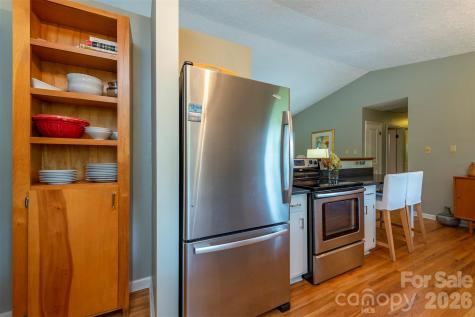 290 Patton Hill Road Swannanoa NC 28778
