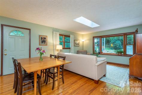 290 Patton Hill Road Swannanoa NC 28778