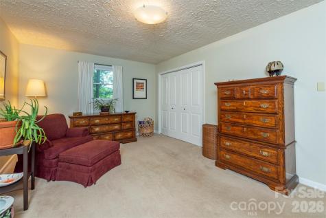 290 Patton Hill Road Swannanoa NC 28778