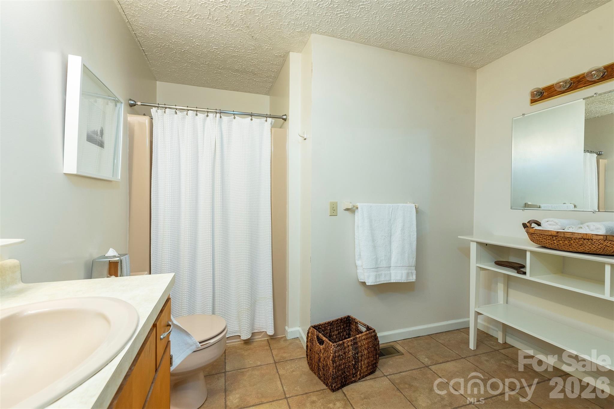 290 Patton Hill Road Swannanoa NC 28778