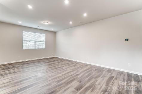 3852 Cheyney Park Drive Charlotte NC 28269