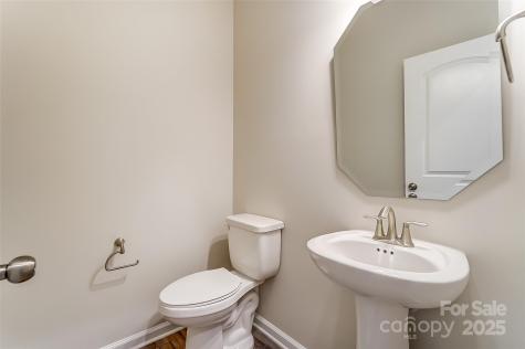 3852 Cheyney Park Drive Charlotte NC 28269