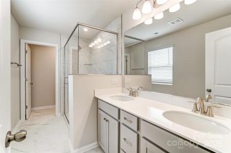 3852 Cheyney Park Drive Charlotte NC 28269