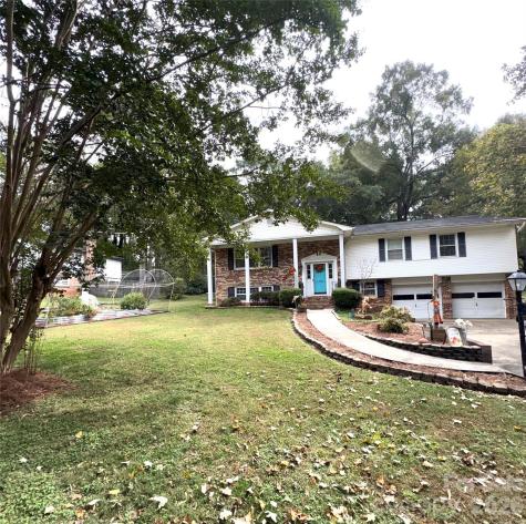 109 Churchill Road Dallas NC 28034
