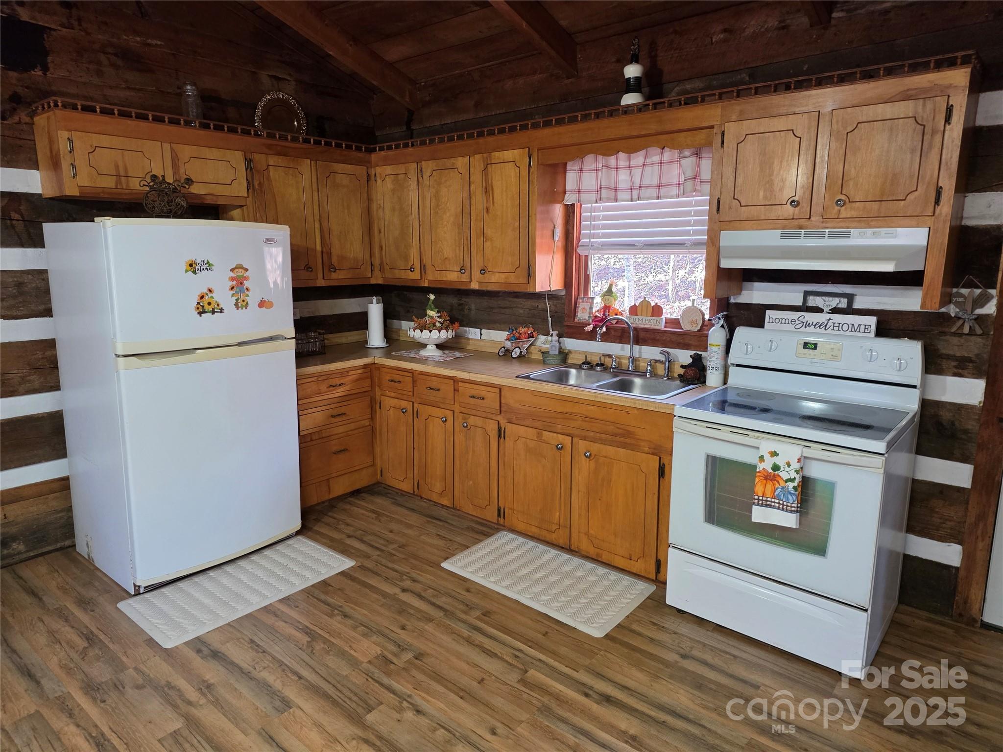 536 Hickory Springs Road Burnsville NC 28714