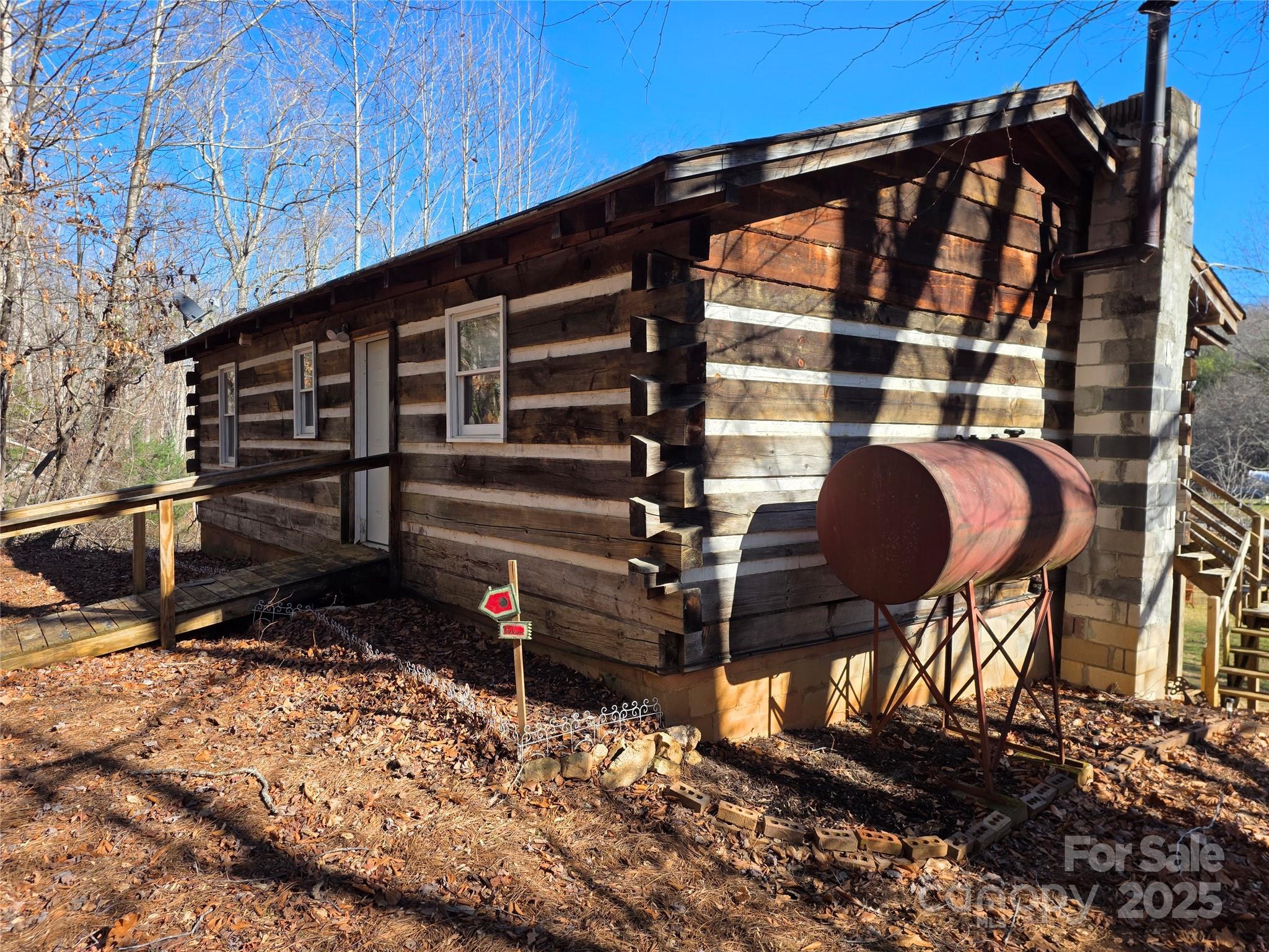 536 Hickory Springs Road Burnsville NC 28714