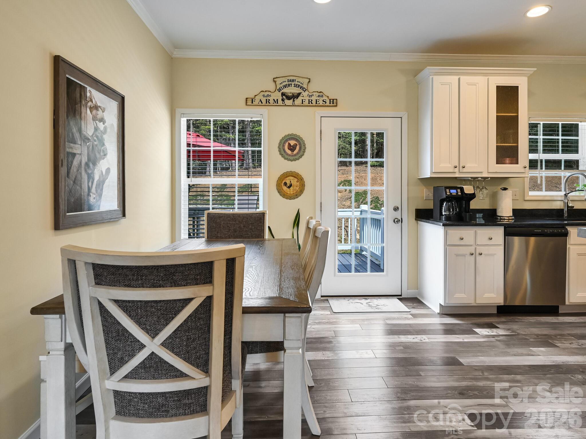 241 West Sunset Ridge Drive Etowah NC 28729