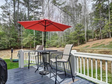 241 West Sunset Ridge Drive Etowah NC 28729