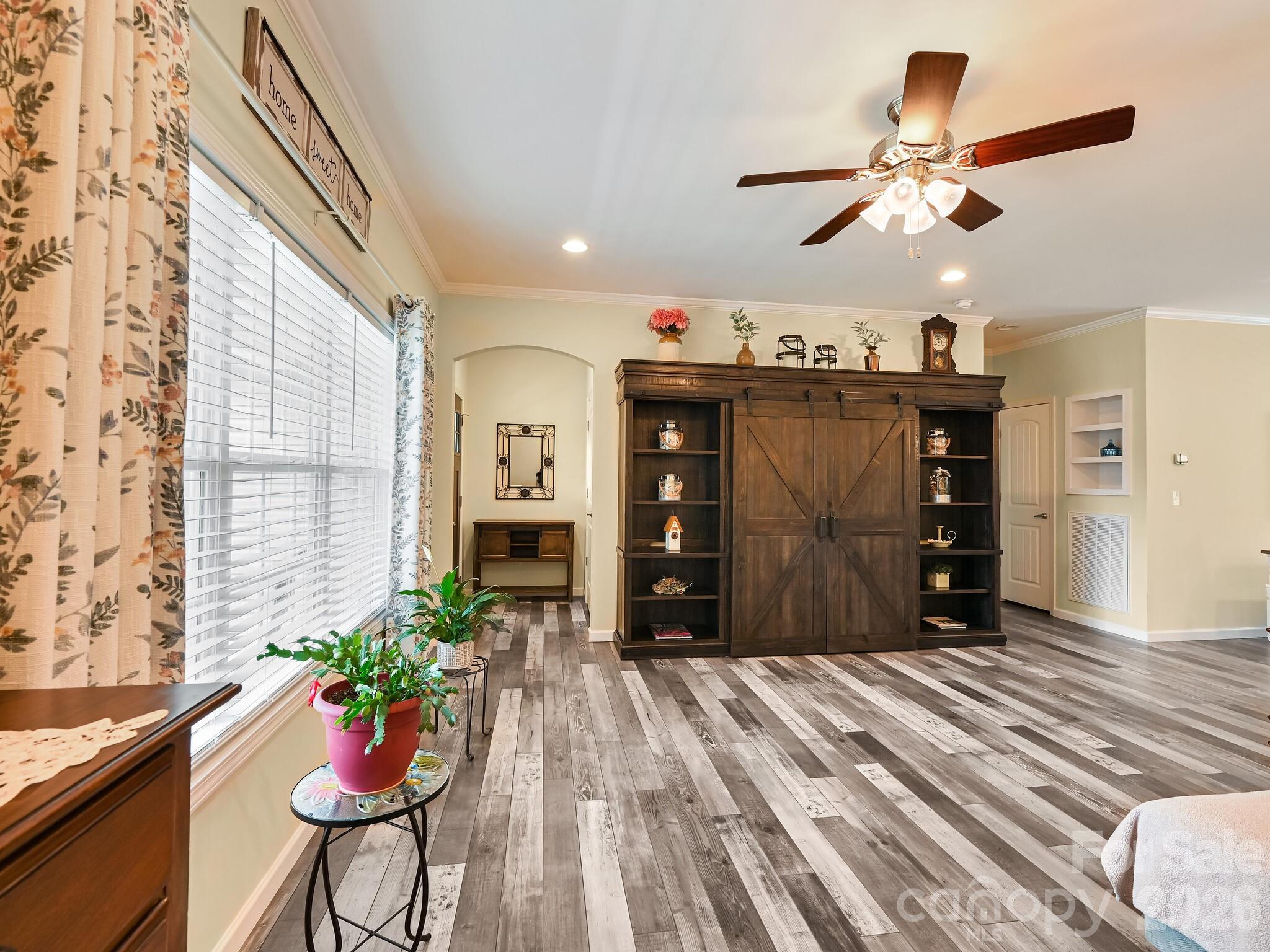 241 West Sunset Ridge Drive Etowah NC 28729