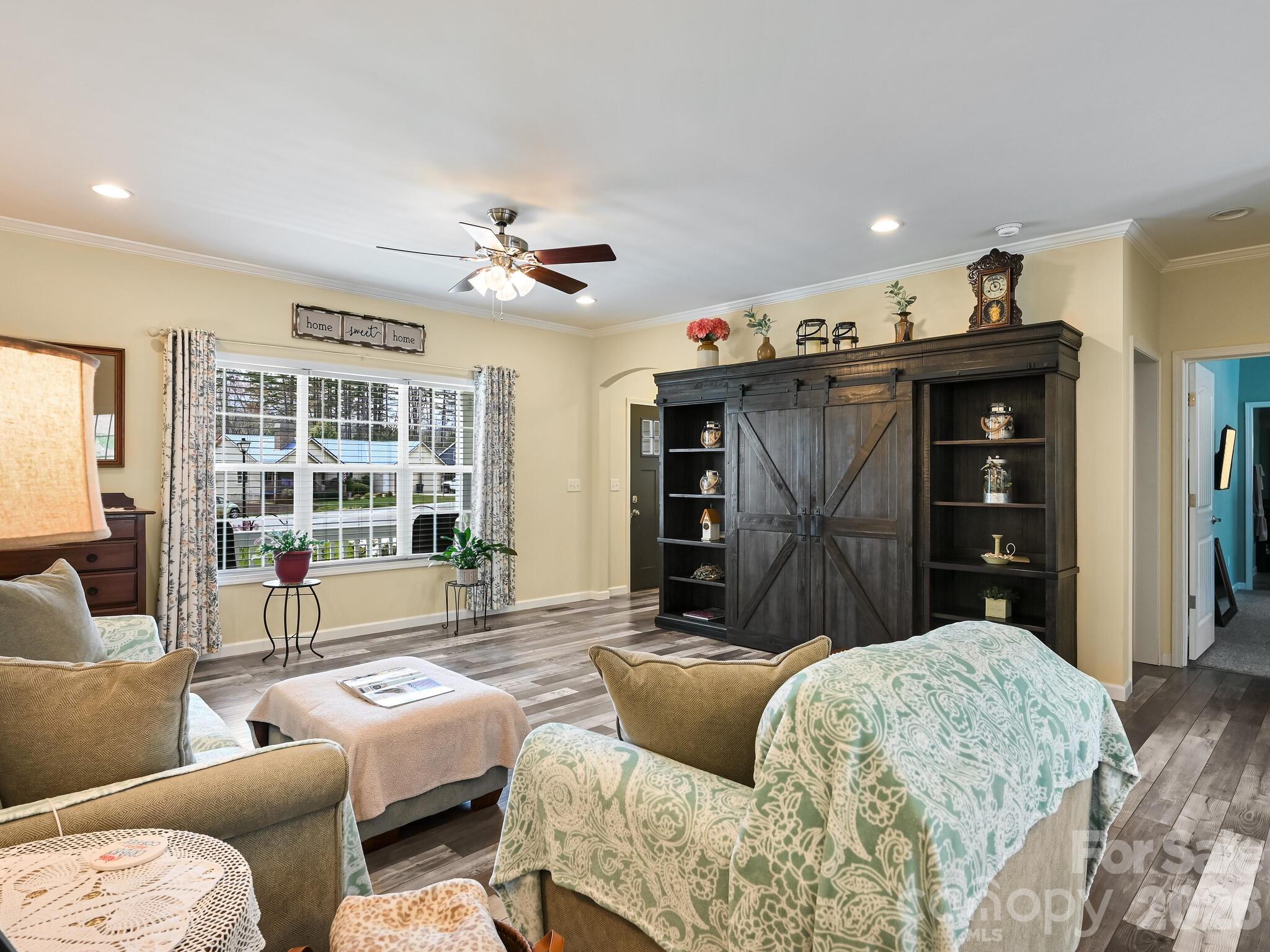 241 West Sunset Ridge Drive Etowah NC 28729