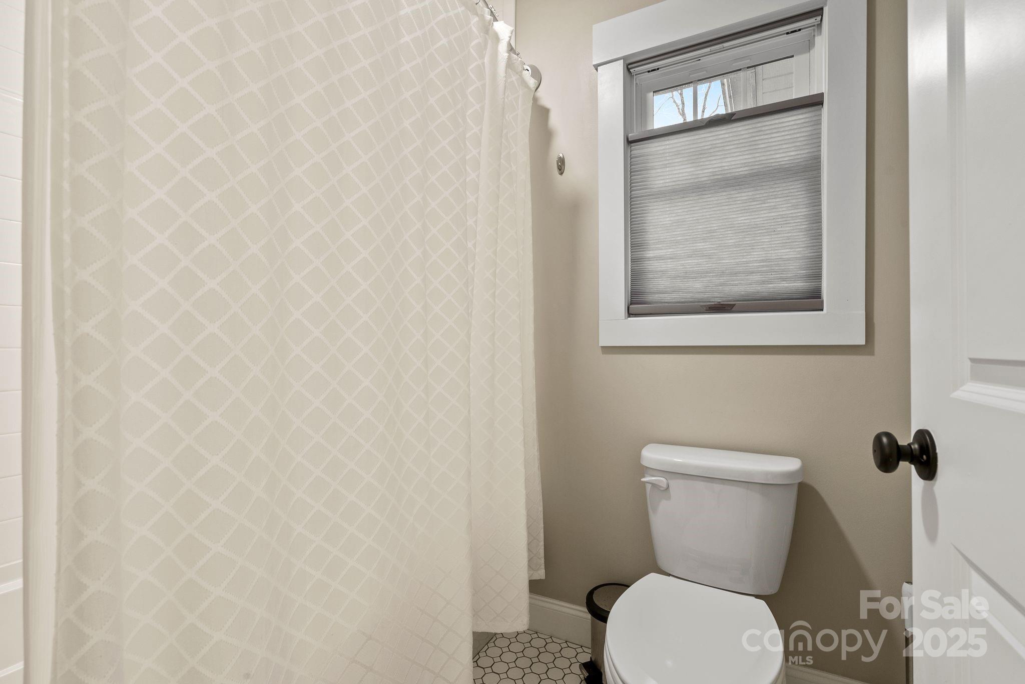 31 Elkmont Drive Asheville NC 28804