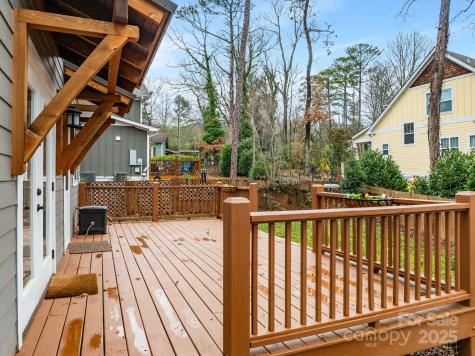31 Elkmont Drive Asheville NC 28804