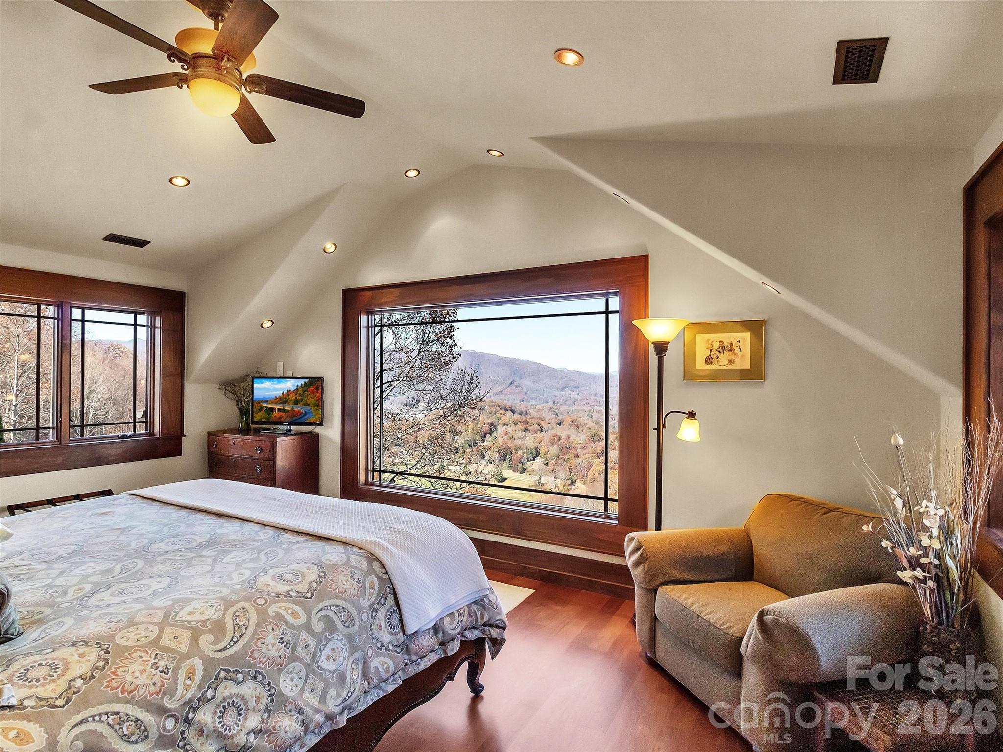 93 Lombard Street Waynesville NC 28786