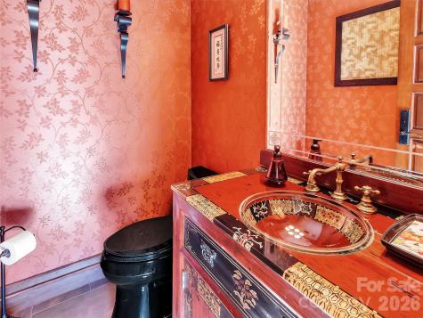 93 Lombard Street Waynesville NC 28786