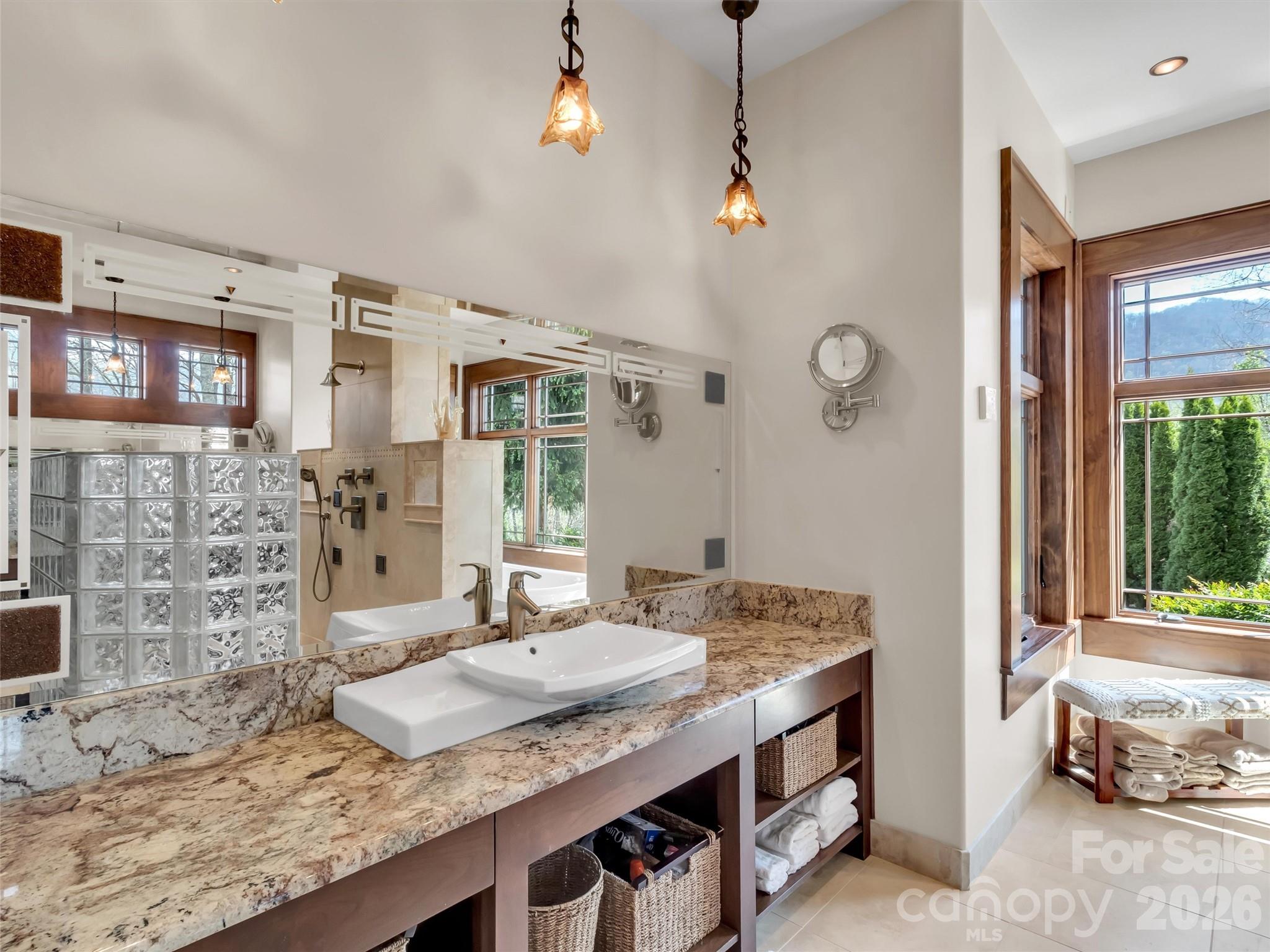 93 Lombard Street Waynesville NC 28786
