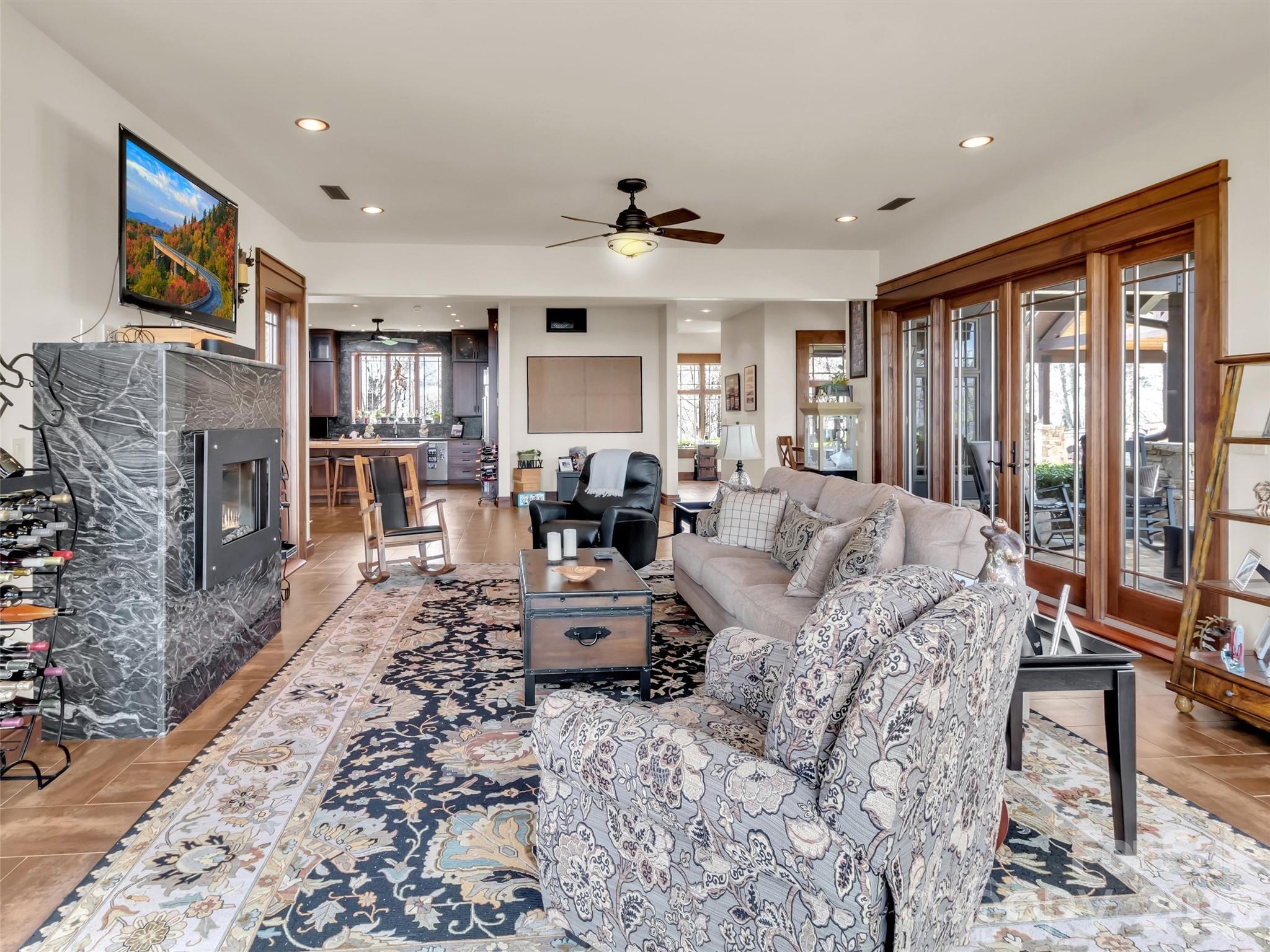 93 Lombard Street Waynesville NC 28786