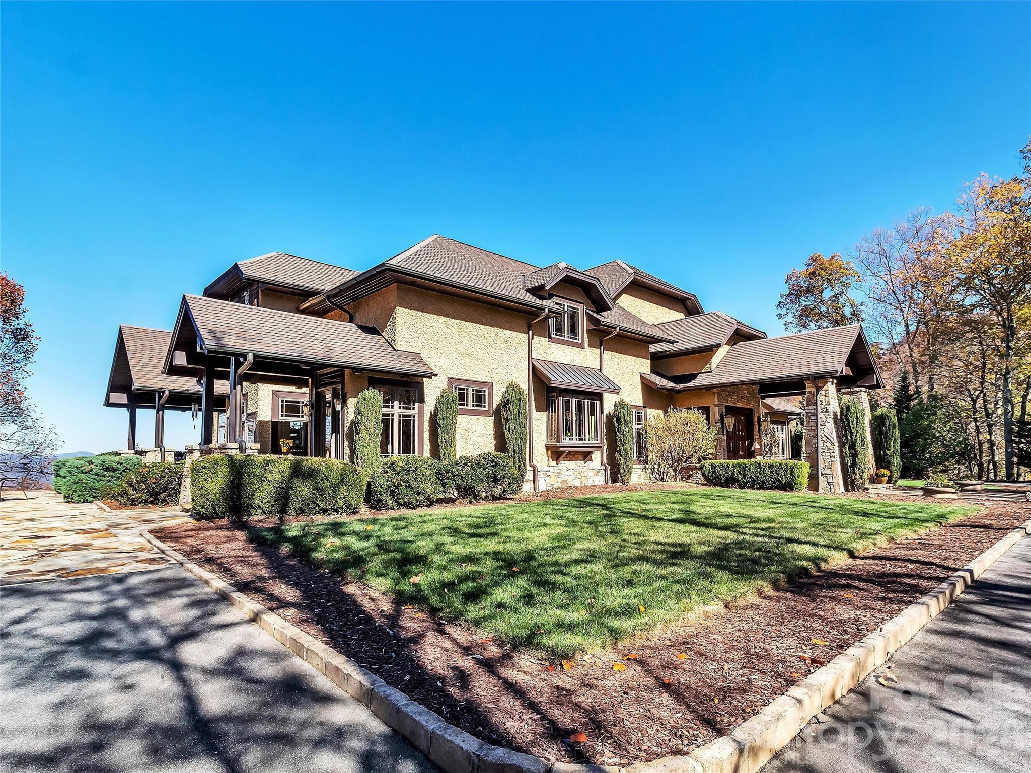 93 Lombard Street Waynesville NC 28786