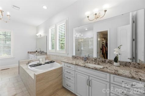 1009 Princessa Drive Matthews NC 28104