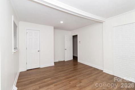 1701 Irma Street Charlotte NC 28216