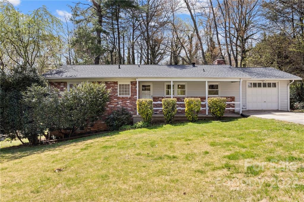 13 Pinehurst Road Asheville NC 28805