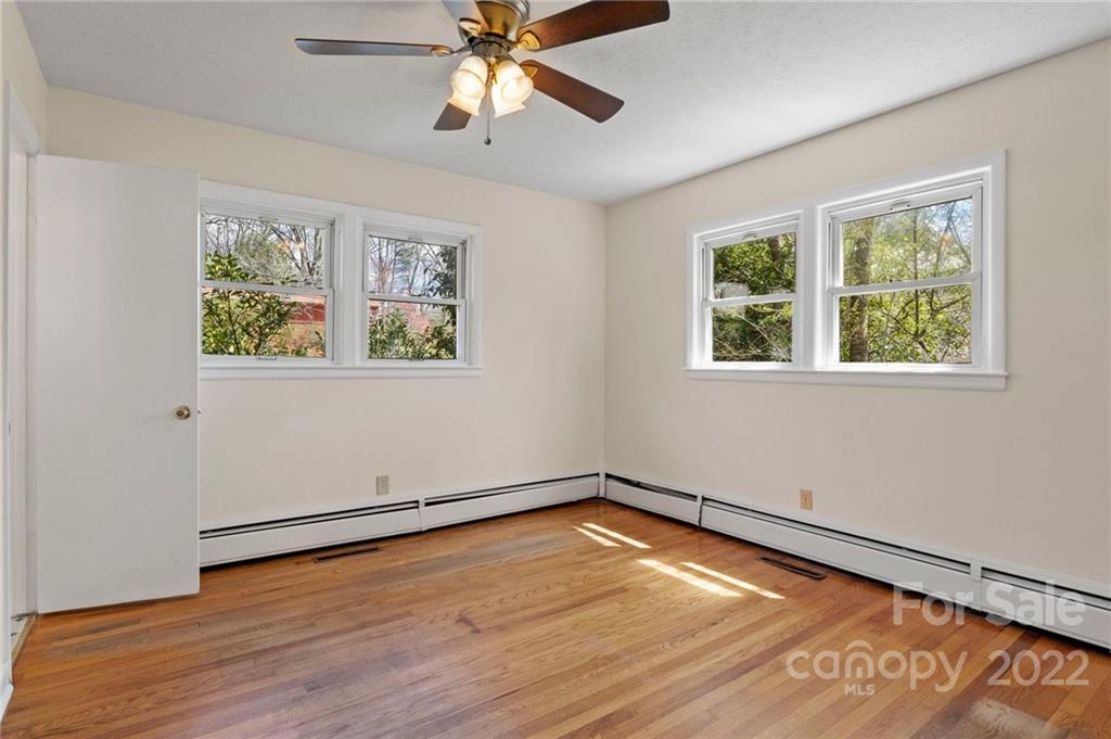 13 Pinehurst Road Asheville NC 28805