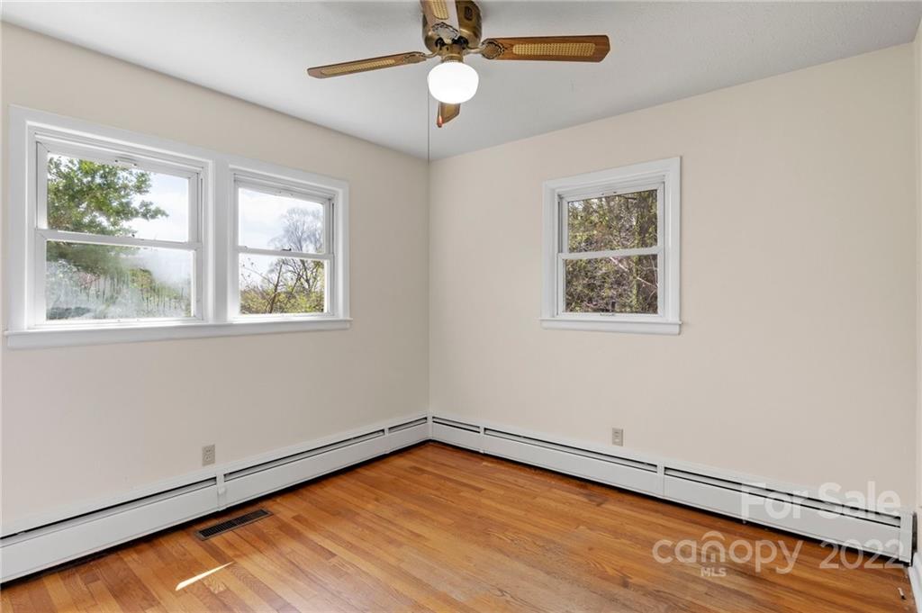 13 Pinehurst Road Asheville NC 28805