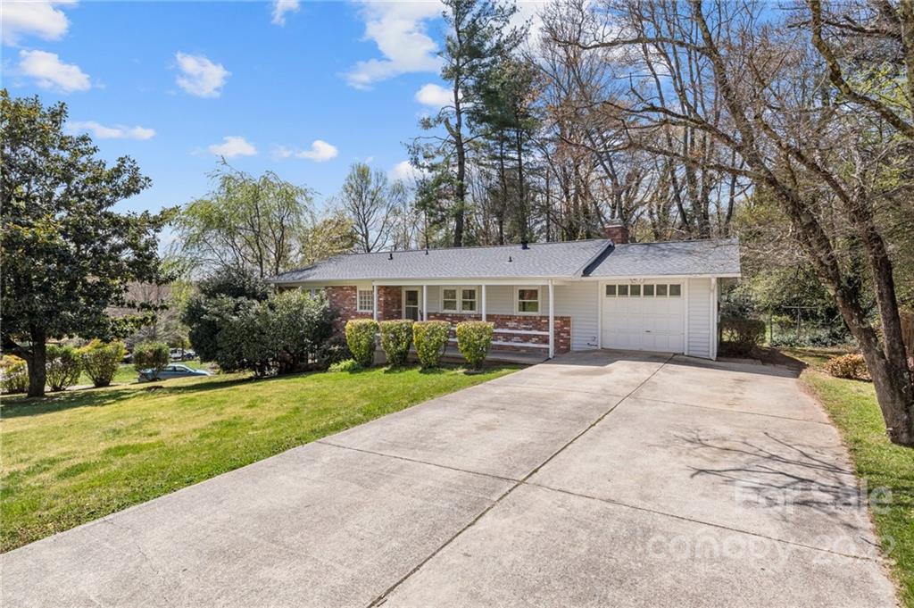 13 Pinehurst Road Asheville NC 28805