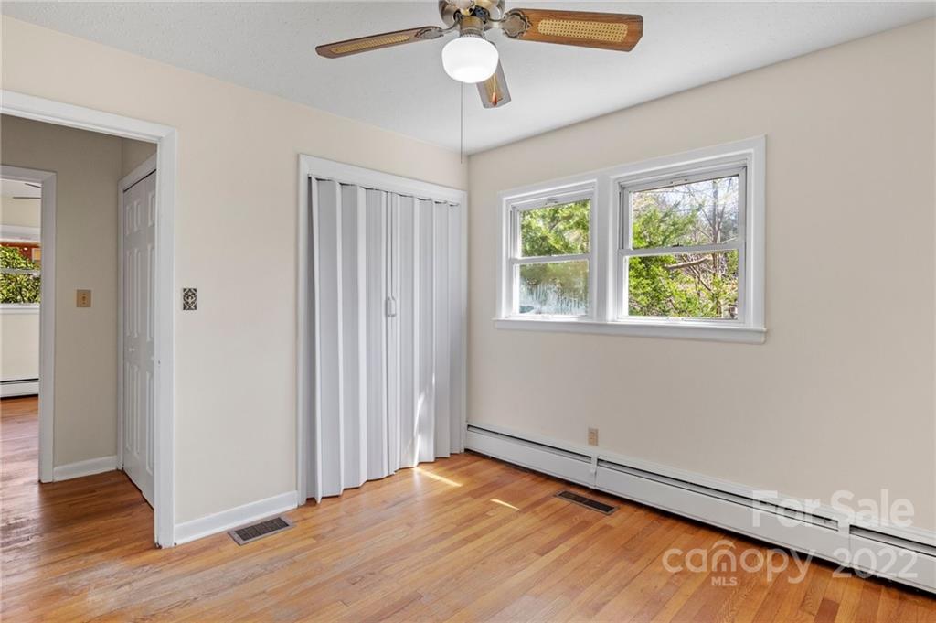 13 Pinehurst Road Asheville NC 28805