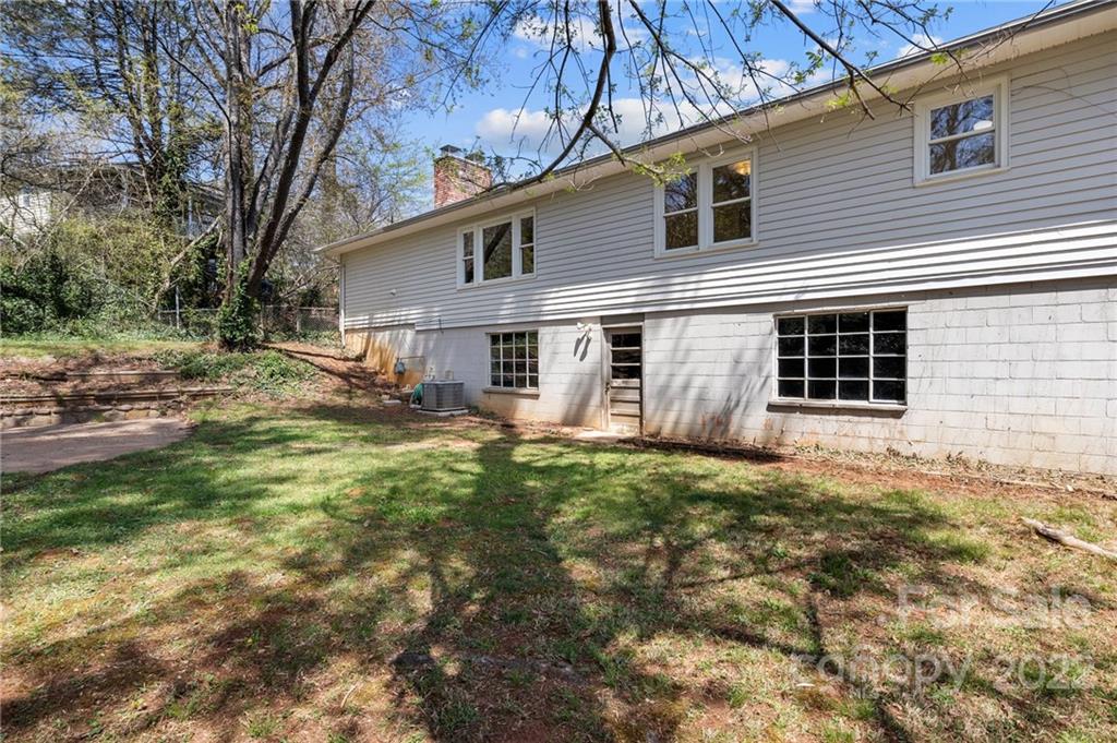 13 Pinehurst Road Asheville NC 28805