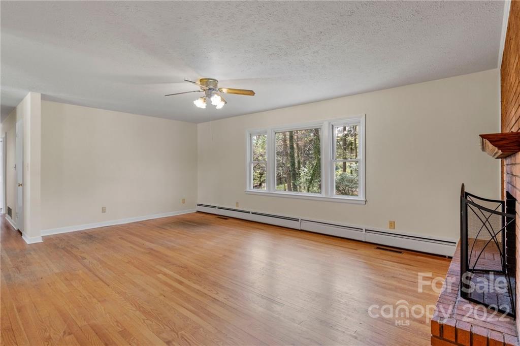 13 Pinehurst Road Asheville NC 28805