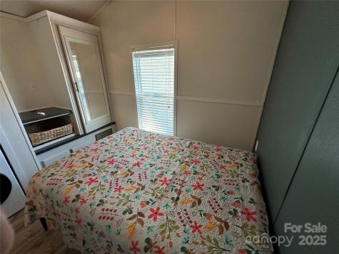 114 Meadowview Circle New London NC 28127