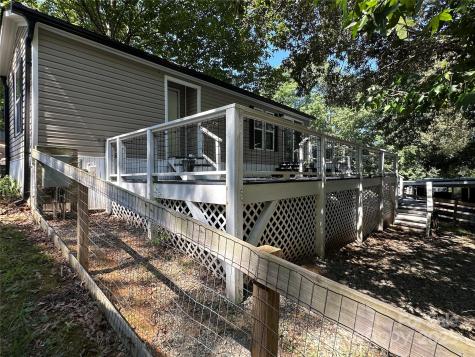 114 Meadowview Circle New London NC 28127