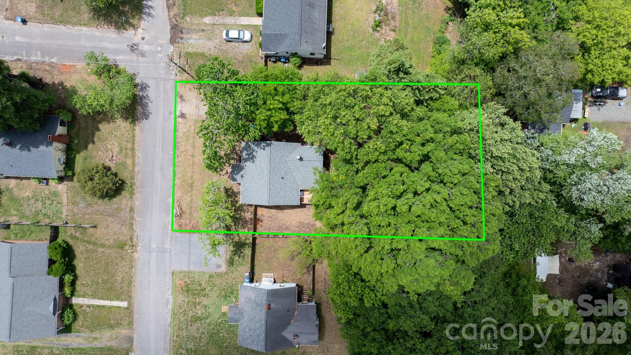 355 15th Avenue NE Hickory NC 28601