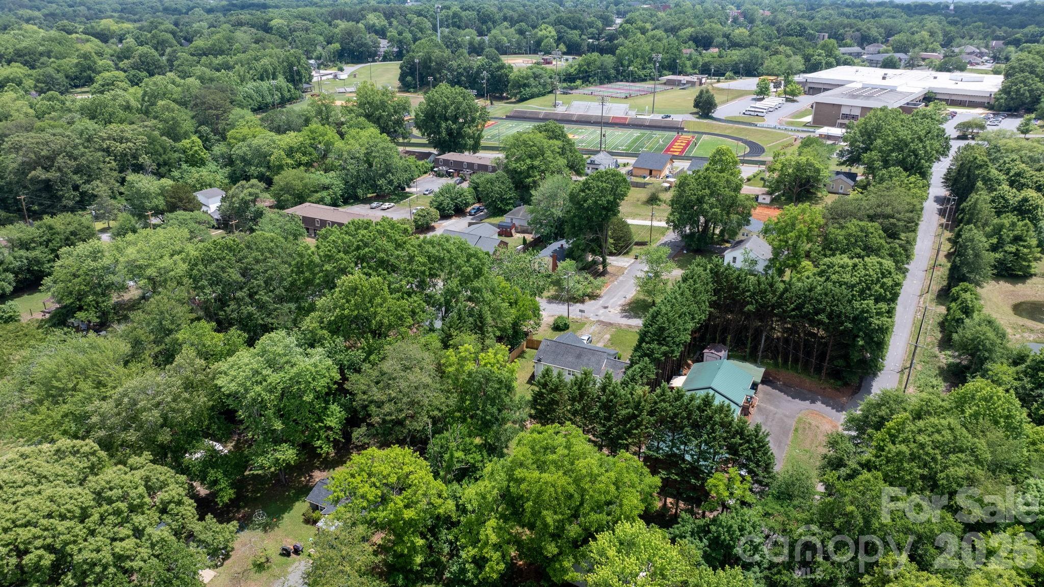 355 15th Avenue NE Hickory NC 28601
