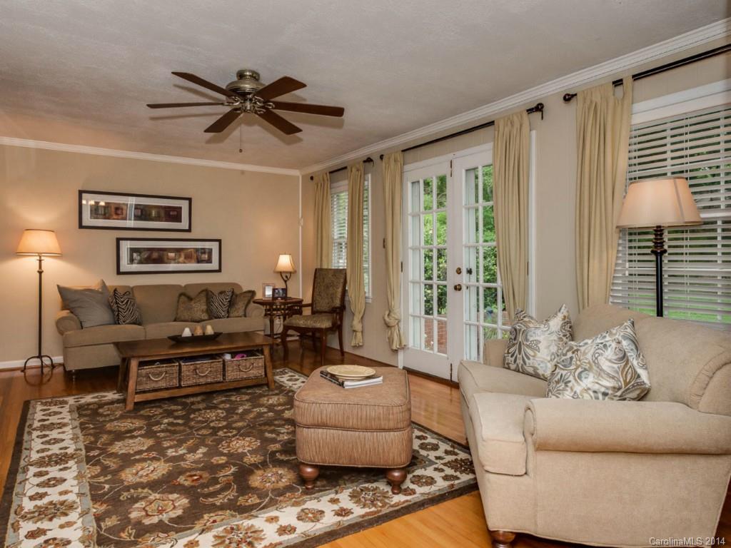 5615 Bellechasse Street Charlotte NC 28210