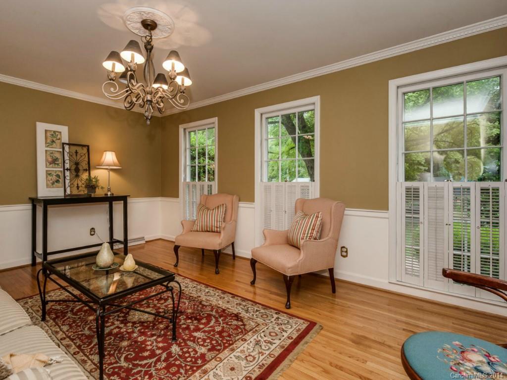 5615 Bellechasse Street Charlotte NC 28210